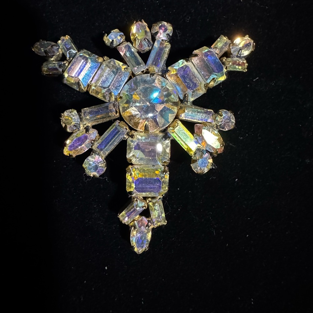 Weiss Aurora Borealis Brooch, Silver Tone Setting, Signed, Vintage Weiss Jewelry